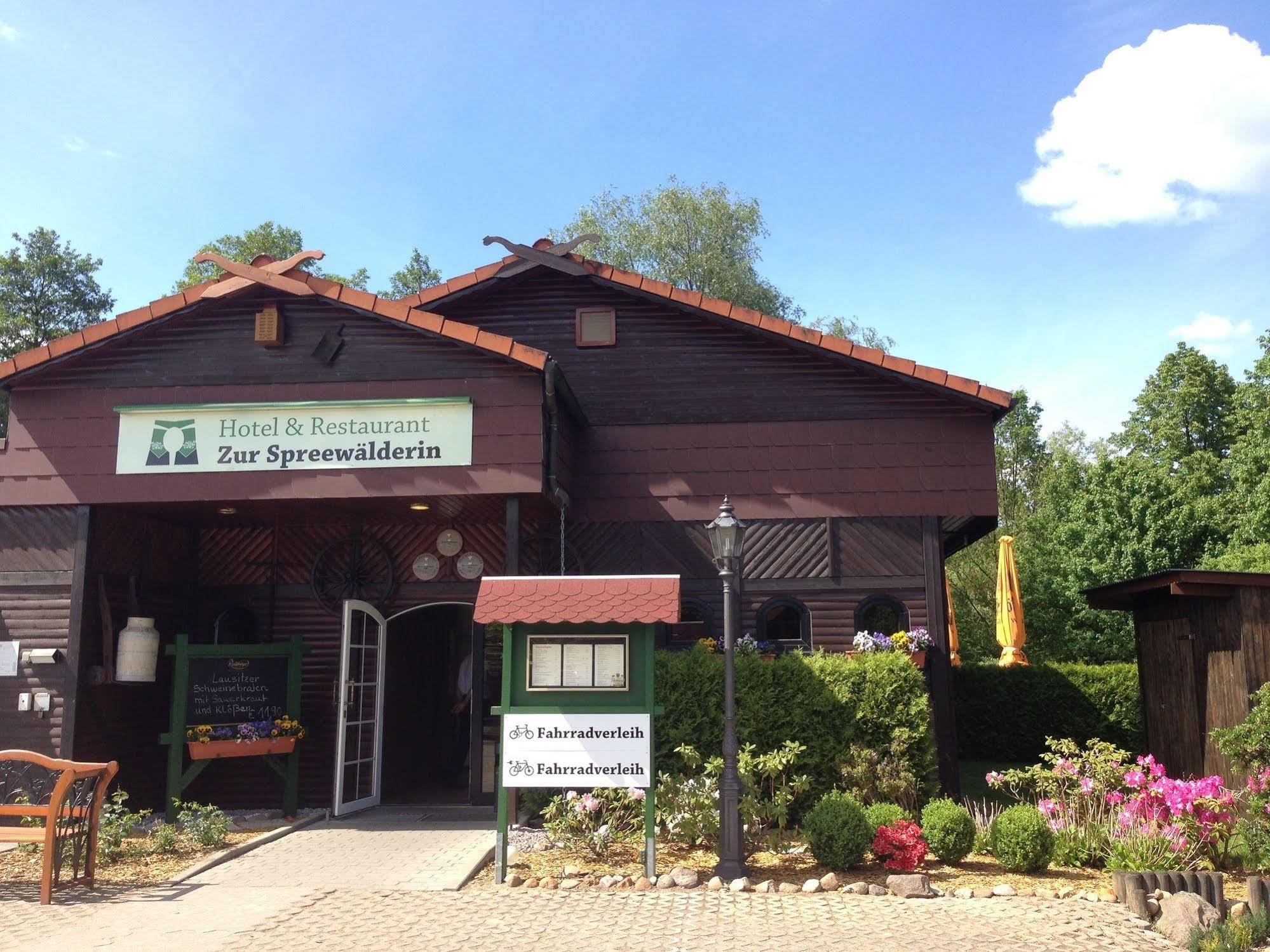 Hotel & Restaurant Zur Spreewaelderin Golßen Exterior foto